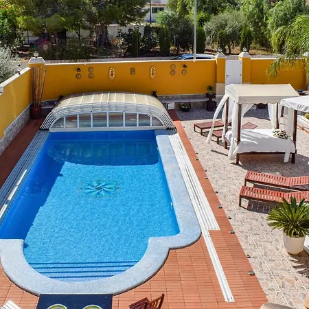 Ferienhaus Cozy In With Outdoor Swimming Pool *