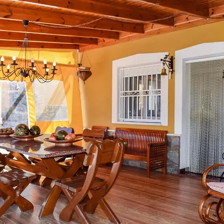 Cozy In With Outdoor Swimming Pool Ferienhaus Orihuela