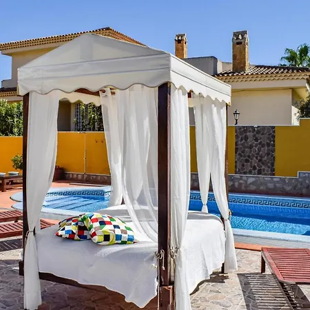 Cozy In With Outdoor Swimming Pool * Orihuela